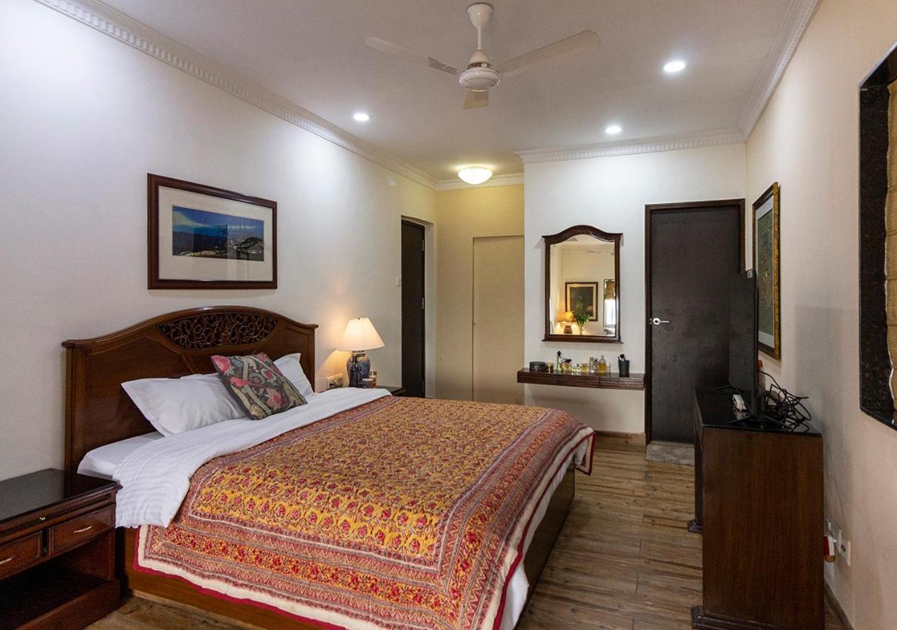 Neelam Bed & Breakfast Bed & Breakfast Kolkata Exterior photo